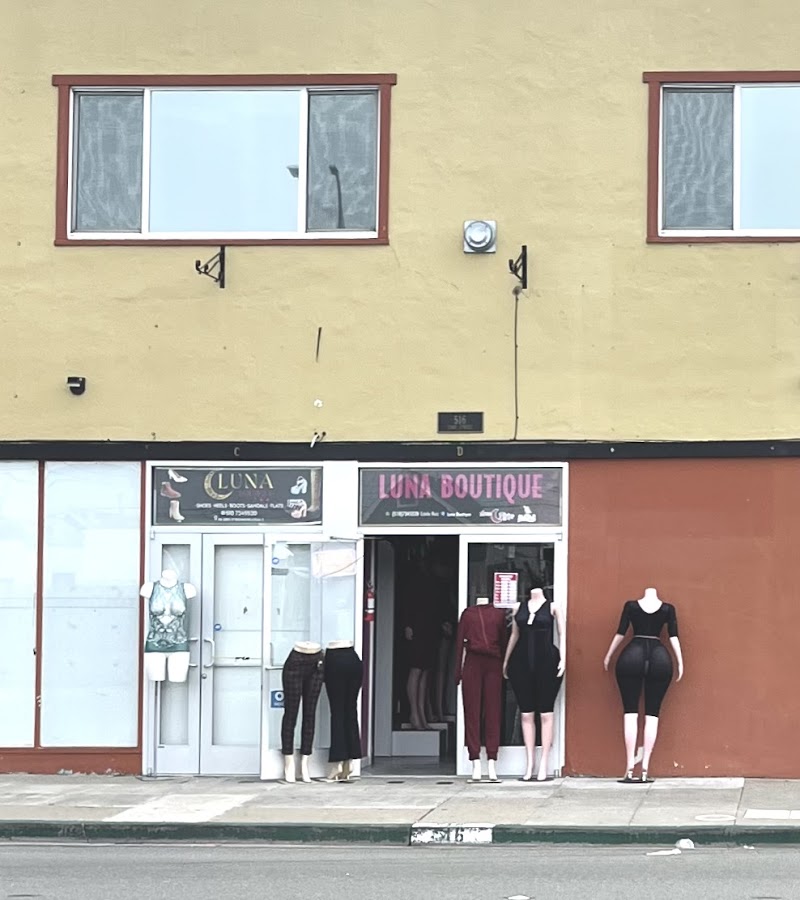 Luna Boutique photo 2