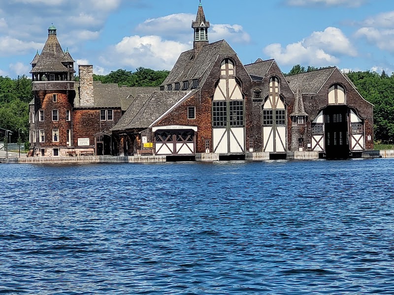 Photo of Boldt Castle & Boldt Yacht House