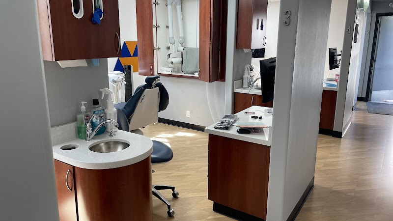 Select Dental photo 4