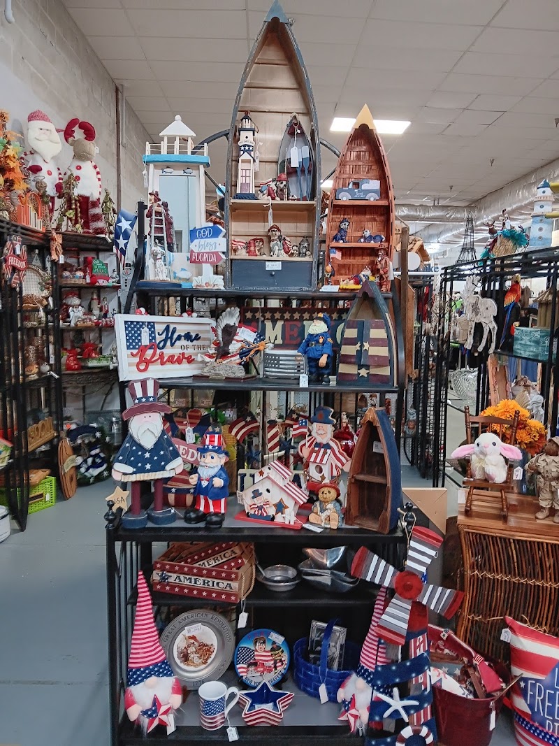 Treasure Marts Hudson photo 4