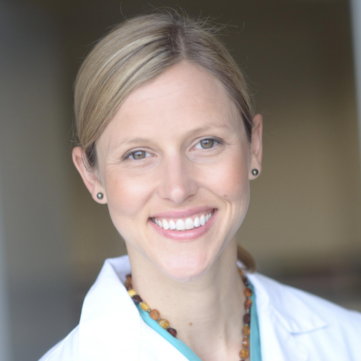 Photo of Kim Nichelini, DMD
