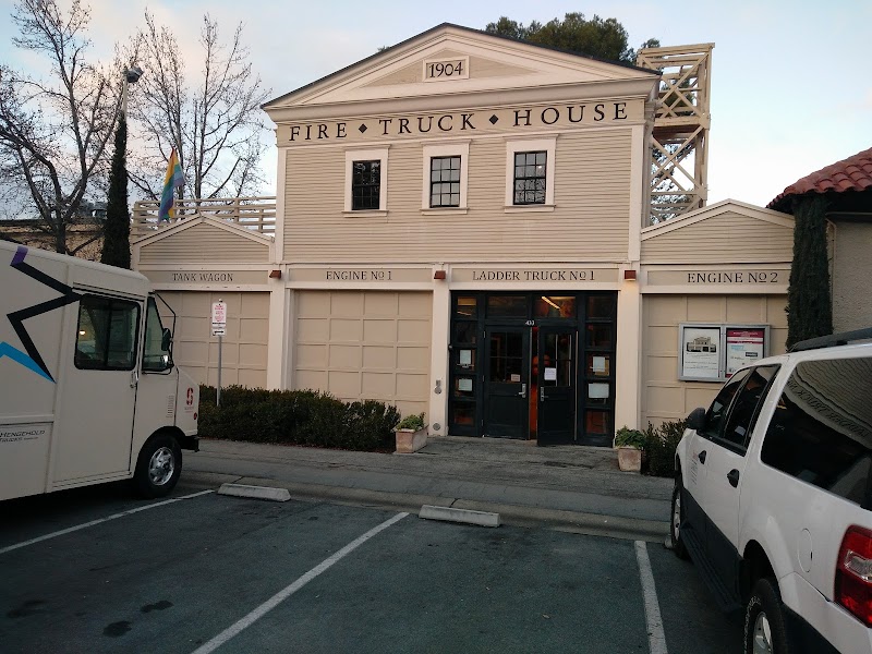 Fire Truck House photo 3