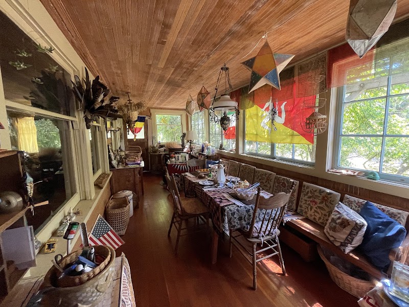 Photo of Hollyhock Country House