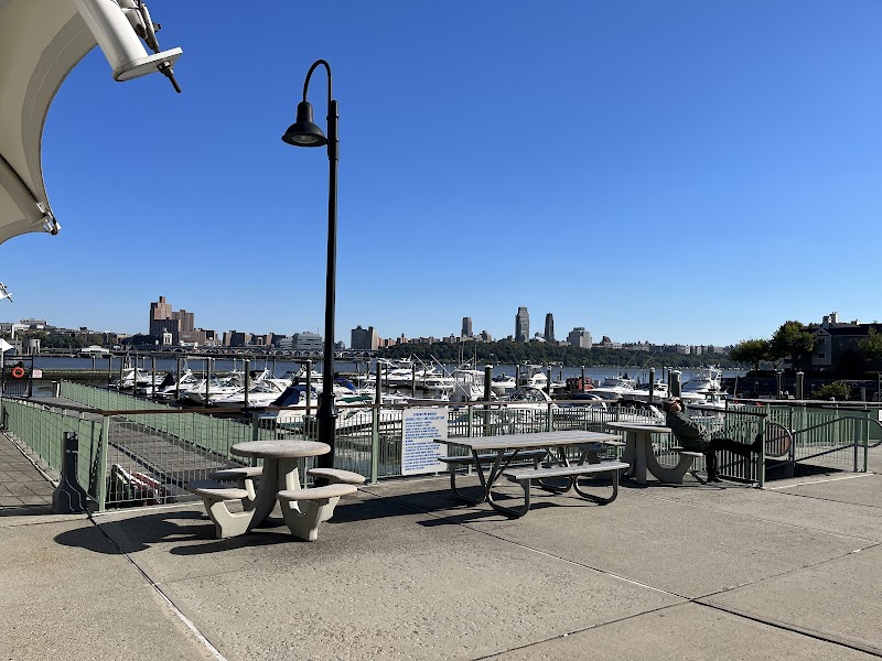 Edgewater Ferry Landing photo 2