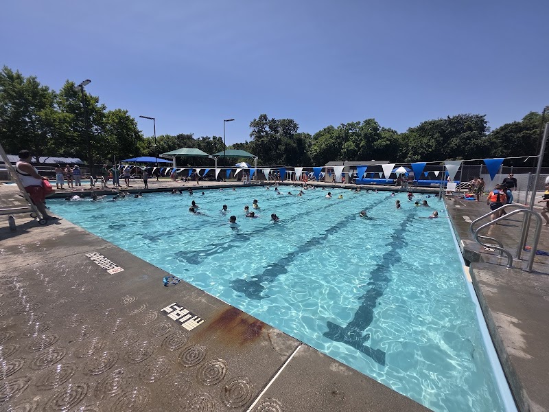 Walter Graham Aquatic Center photo 3