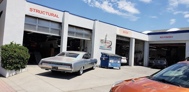 Martinez Auto Body Shop photo 4