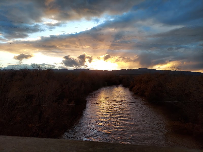 Photo of Winkelman Bridge