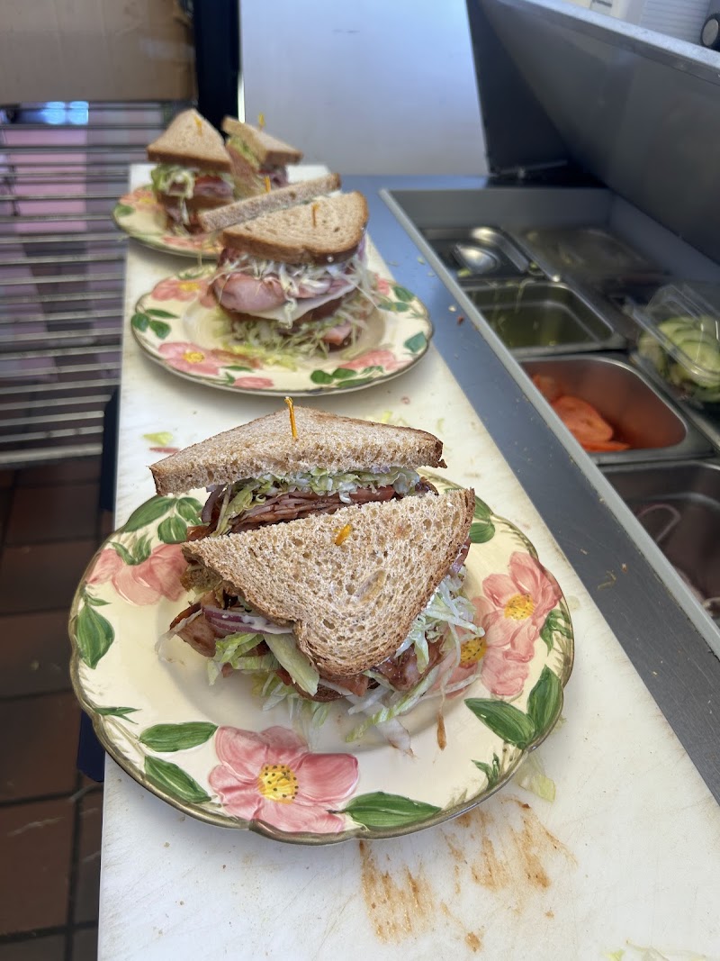 New York West Bakery & cafe photo 3