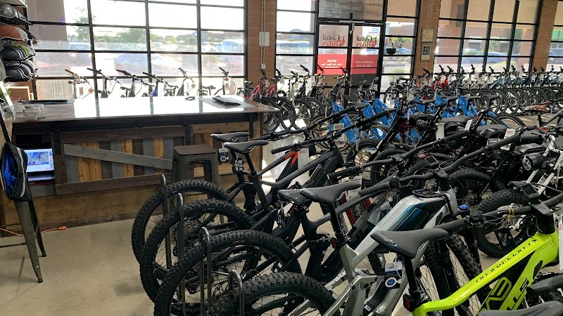 Global Bikes & E-Bikes - Mesa photo 5