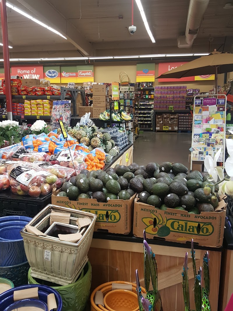 Grocery Outlet photo 2