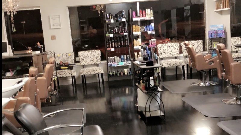 Salon Sultry photo 2
