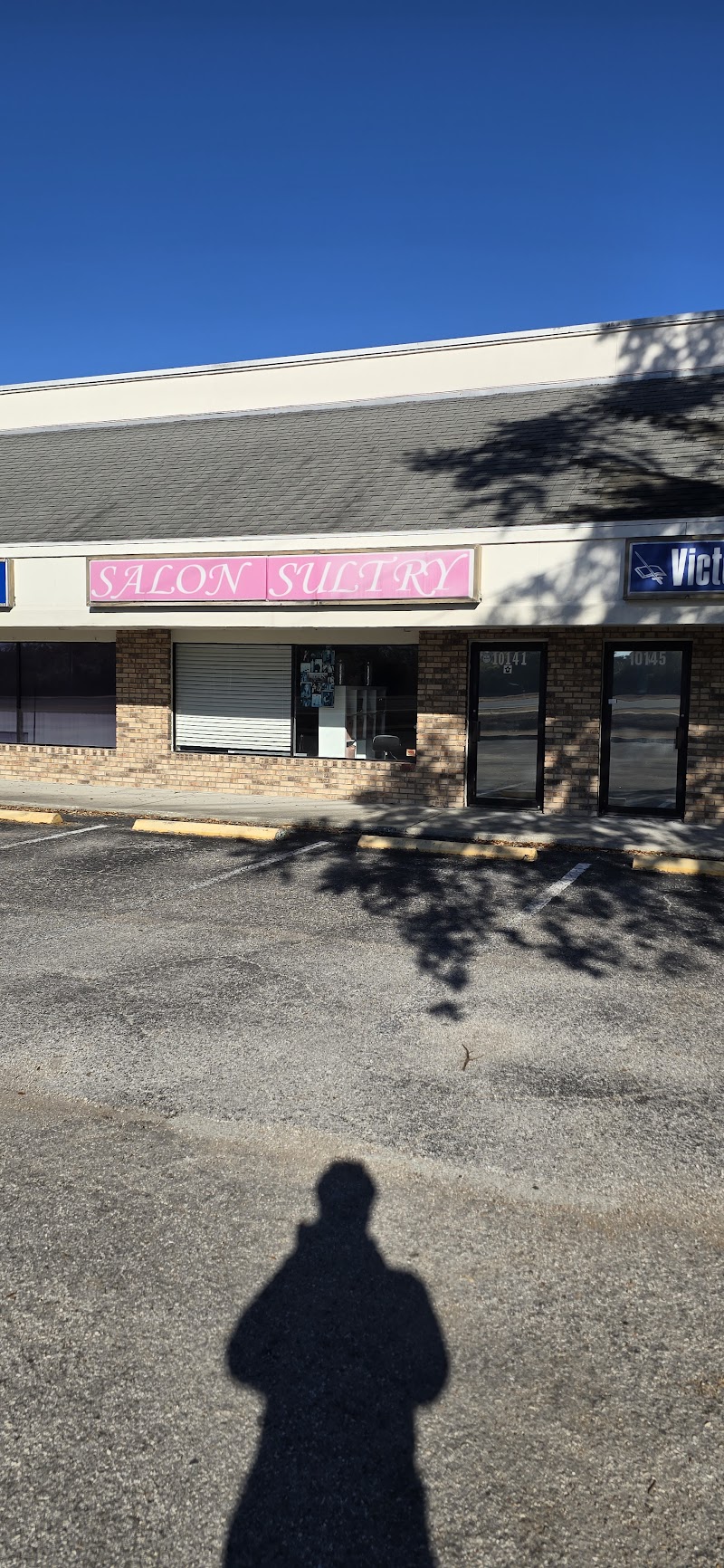 Salon Sultry photo 3