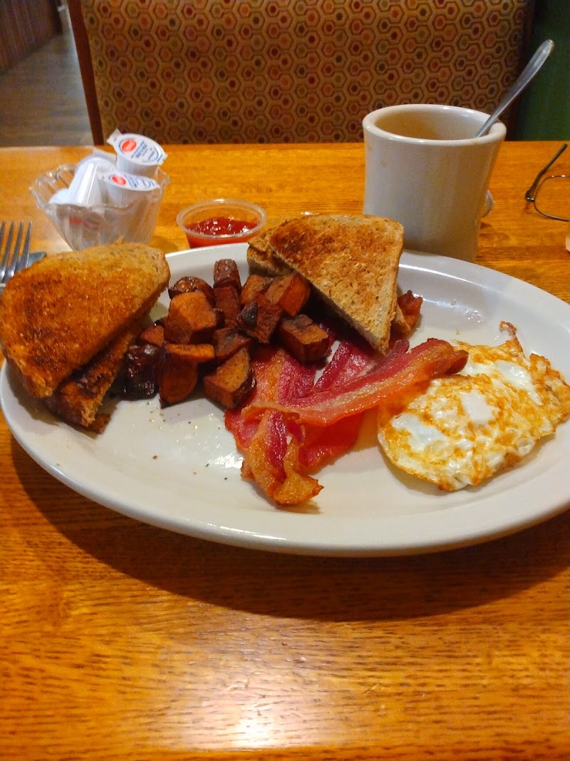 Strafford Farms Restaurant photo 3