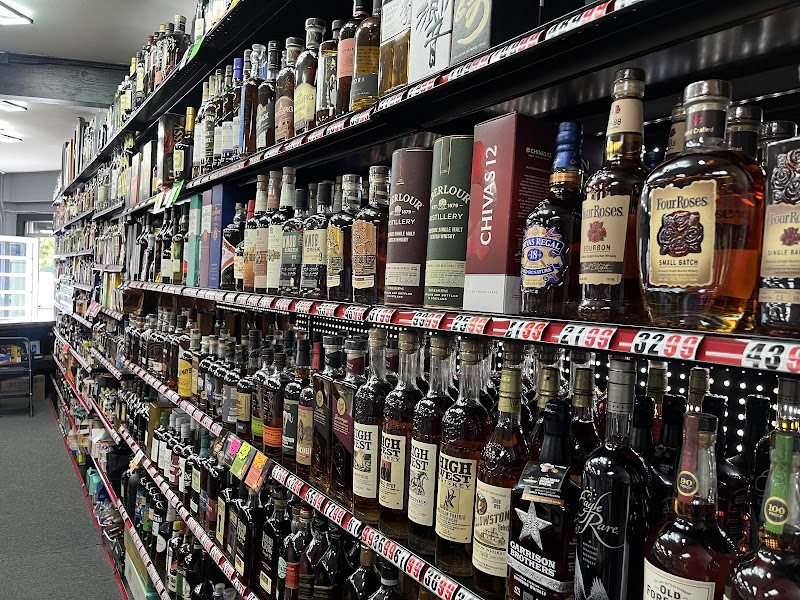 Liquor Hub photo 5
