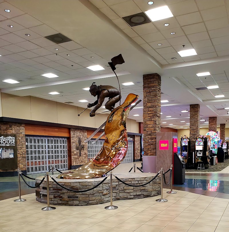 Reno-Tahoe International Airport photo 4