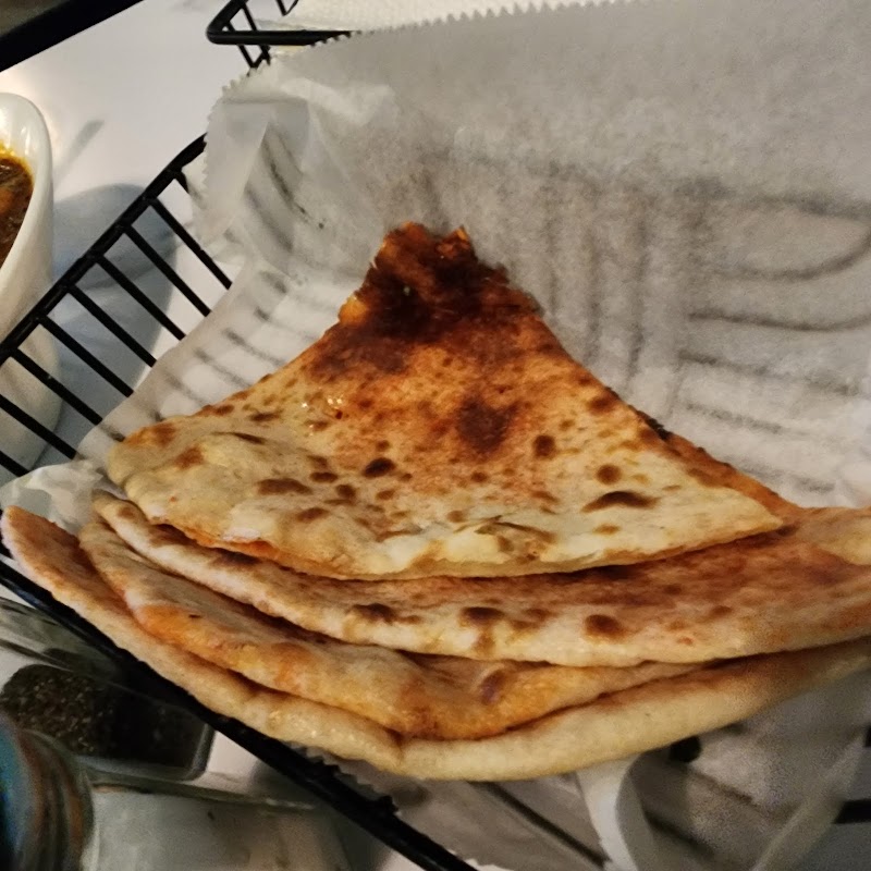 Discovery Indian Cuisine photo 4