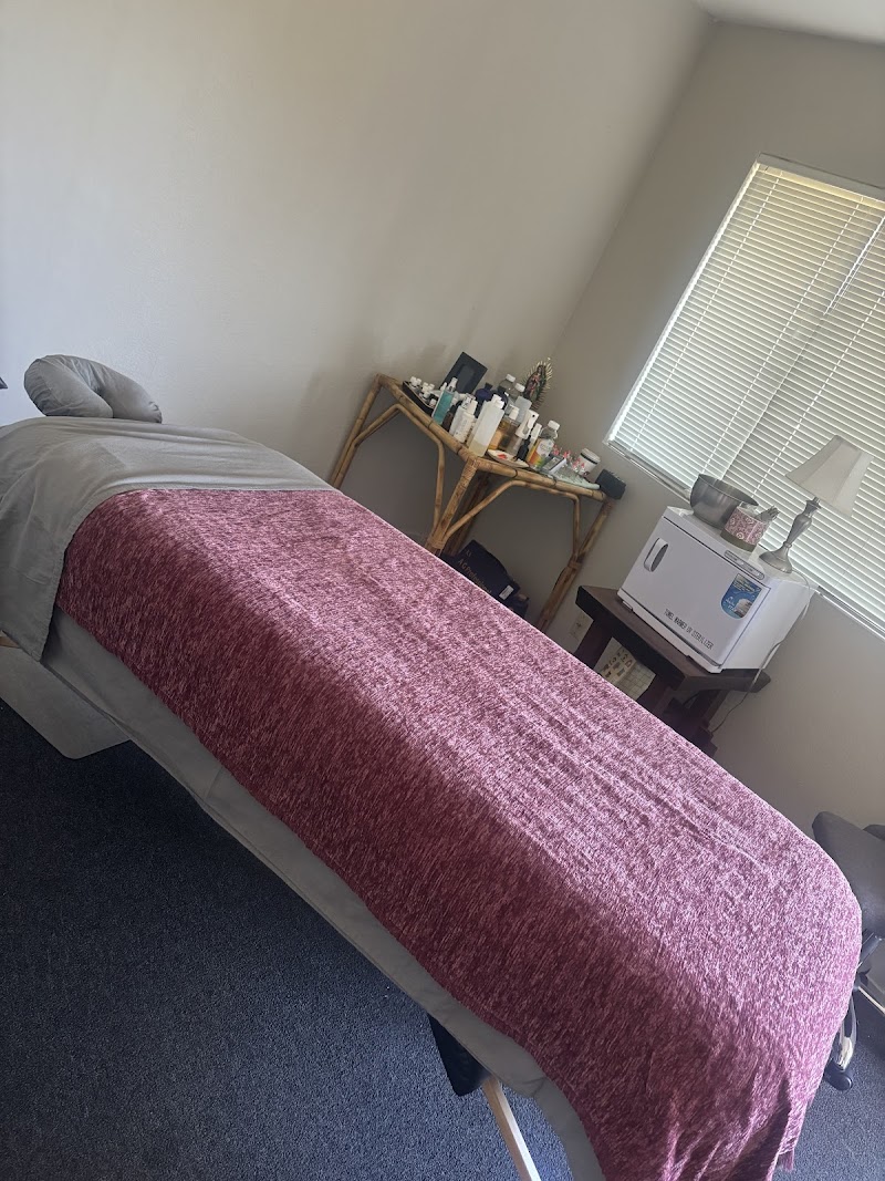 Botánica massage reiki facials photo 4