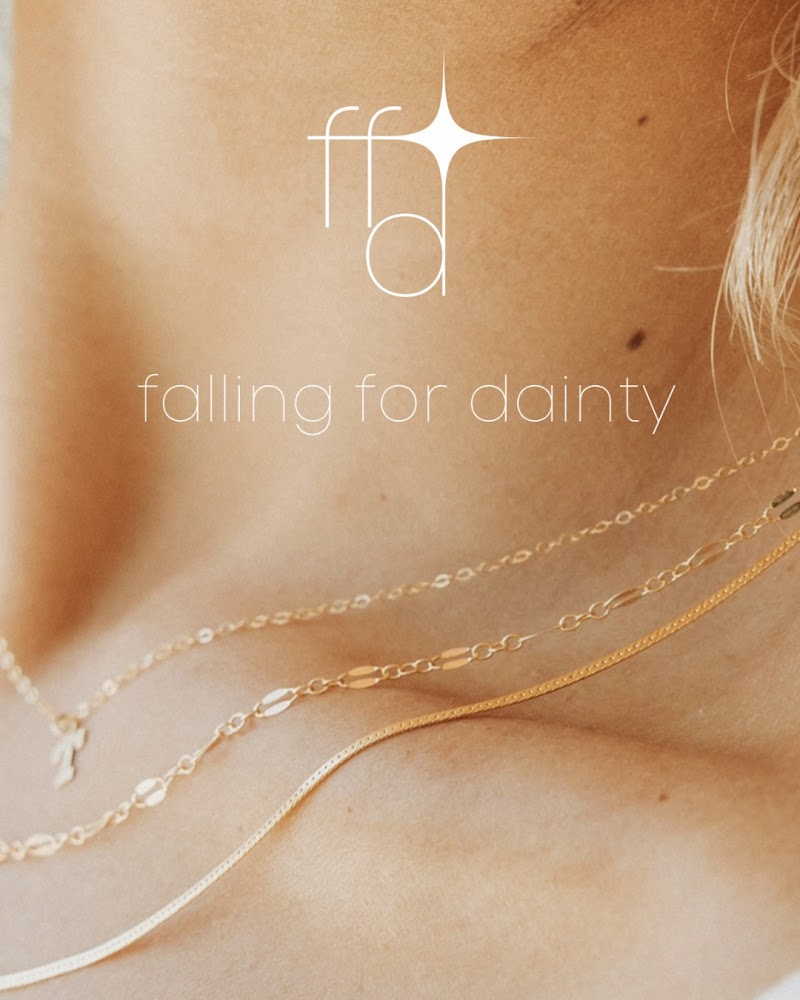 Falling for Dainty photo 3