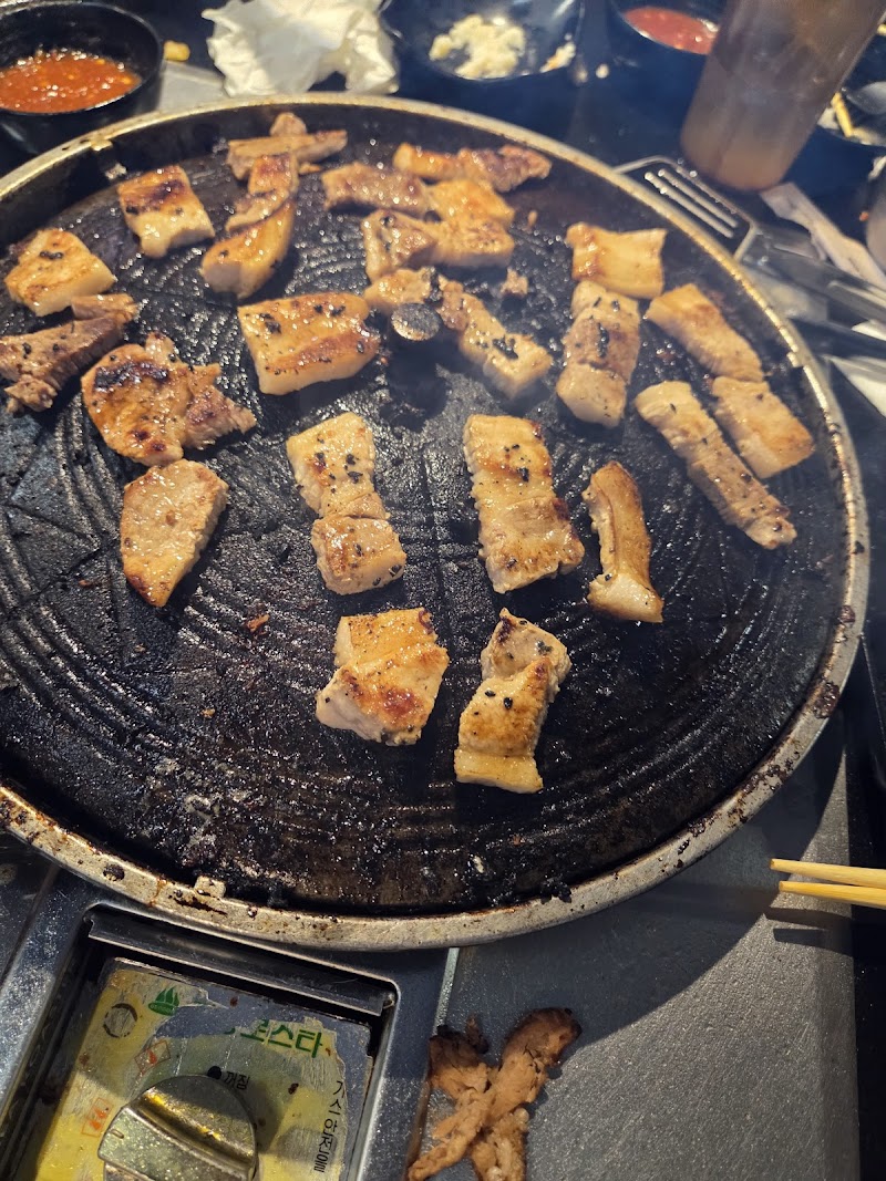 J BBQ photo 3
