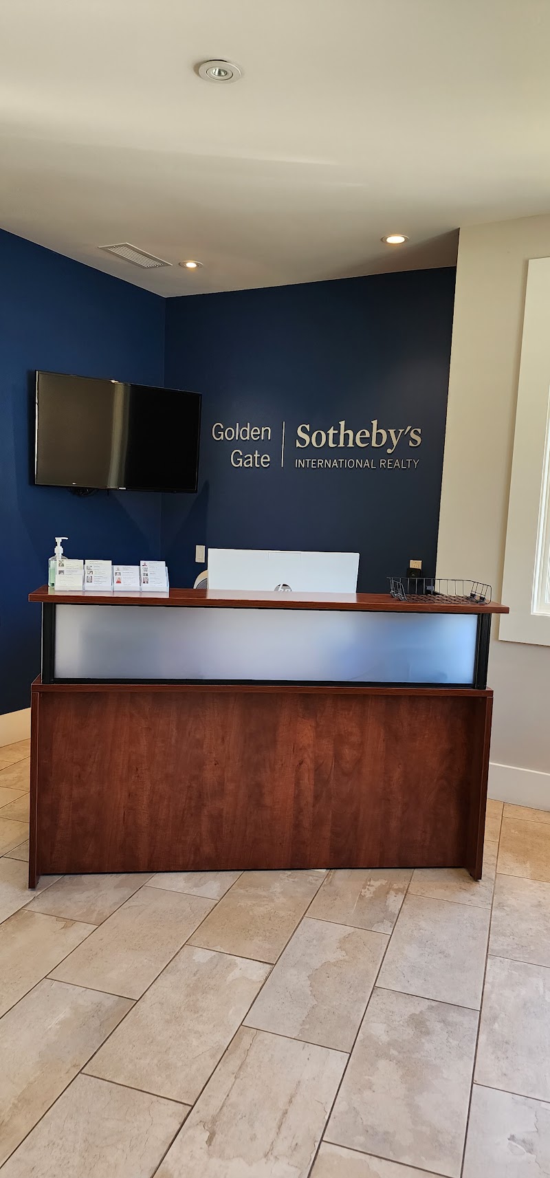 Golden Gate Sotheby's International Realty photo 3