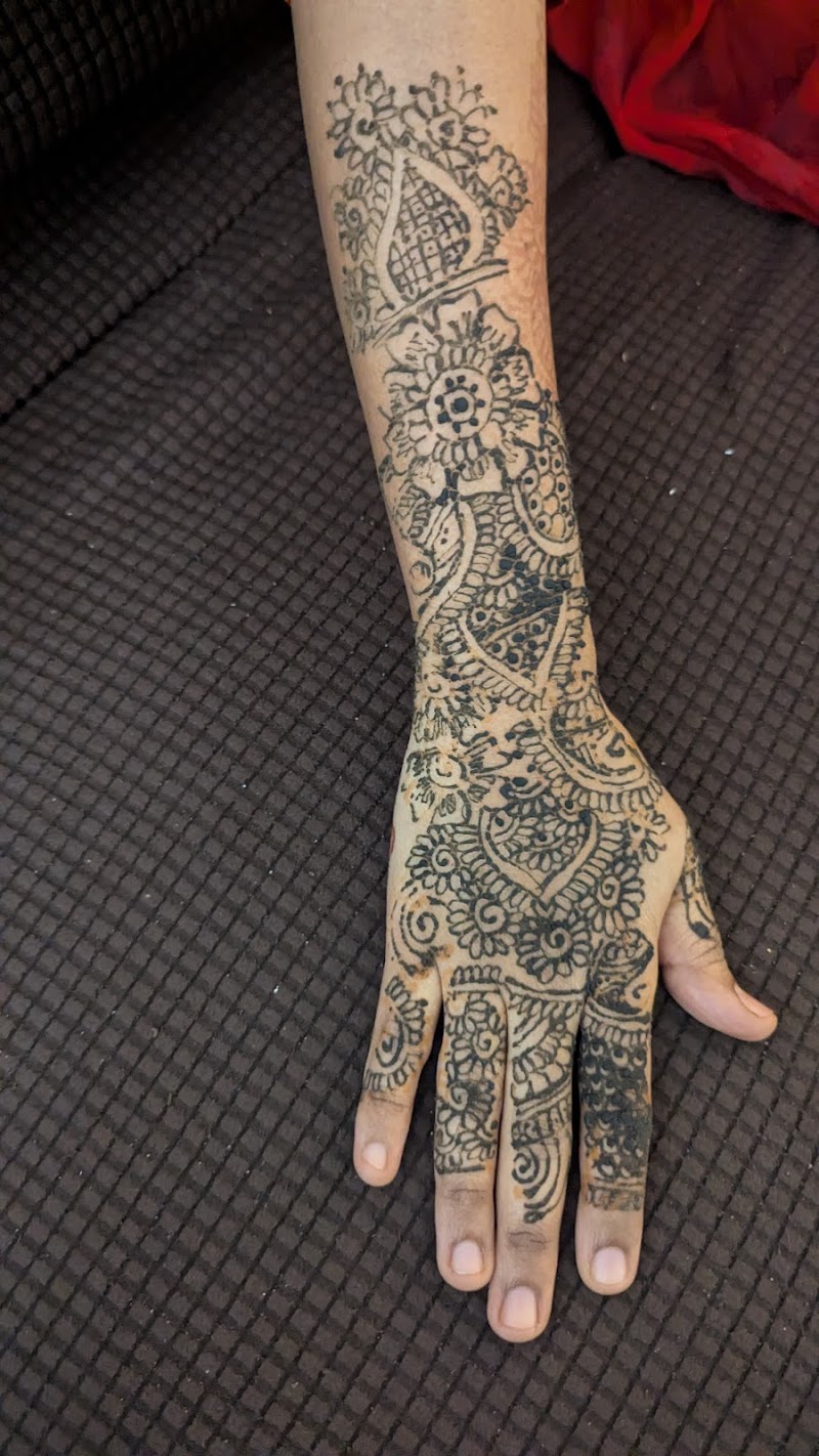 Shubham Mehendi photo 4