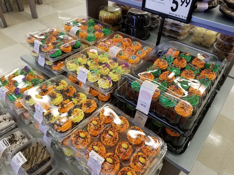 Maxwell Village Shopping Center photo 2