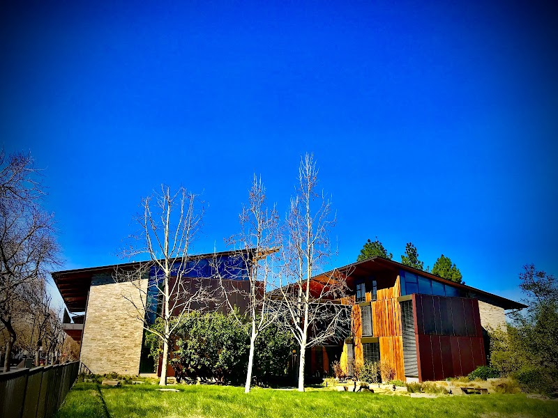 The David & Lucile Packard Foundation photo 4