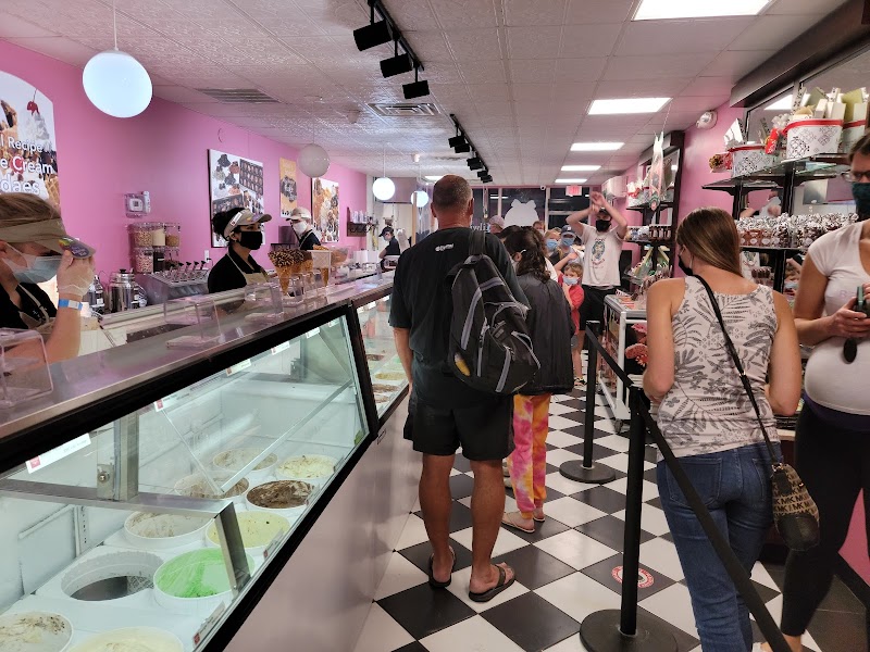 Photo of Kilwins Ice Cream - Chocolate - Fudge