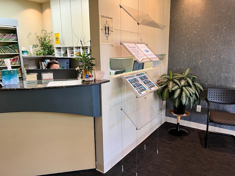 Peninsula Dental Associates | Martin Phandl DMD photo 4