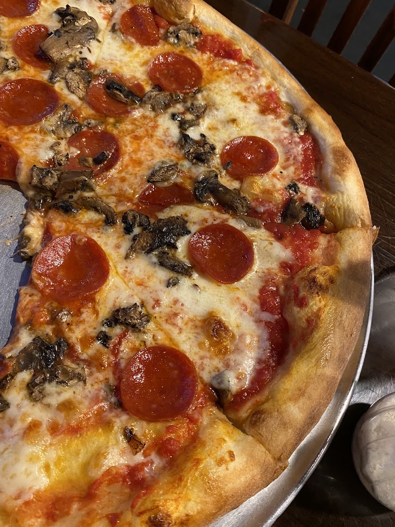 Fratelli's Pizza and Cafe photo 4