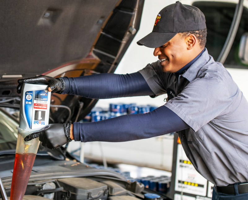 Take 5 Oil Change photo 4