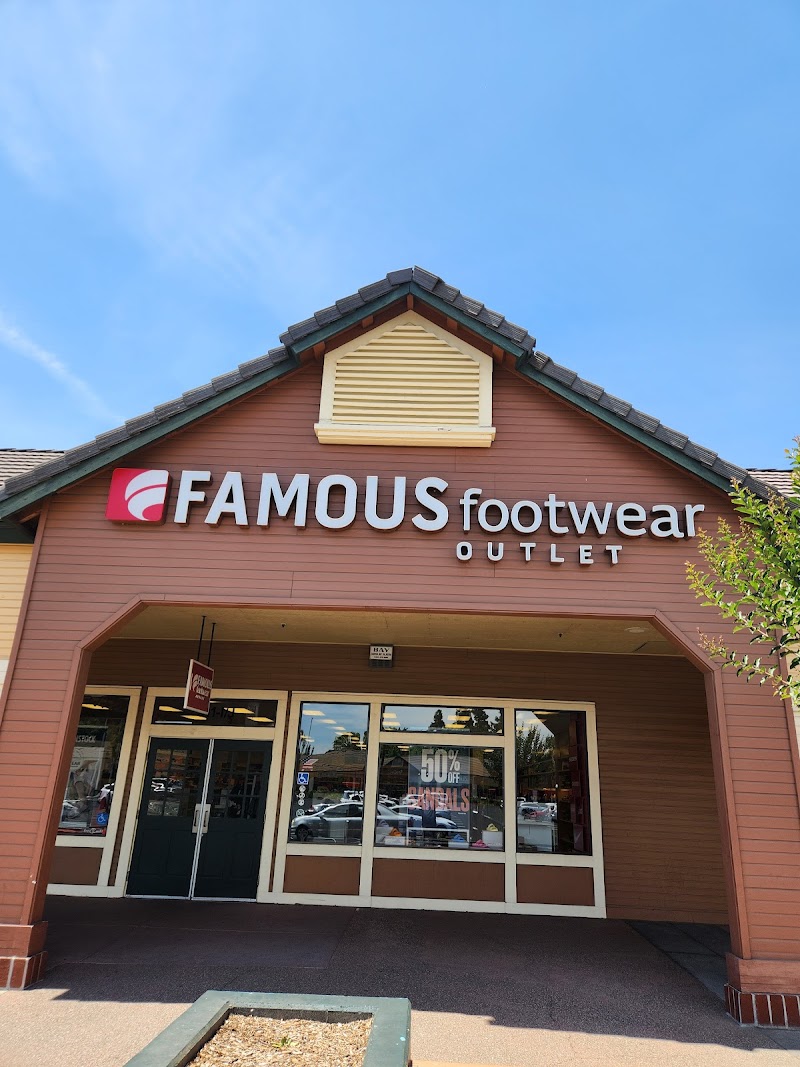 Famous Footwear Outlet photo 5