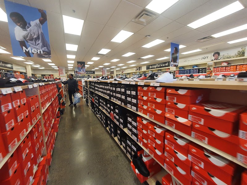 Famous Footwear Outlet photo 2