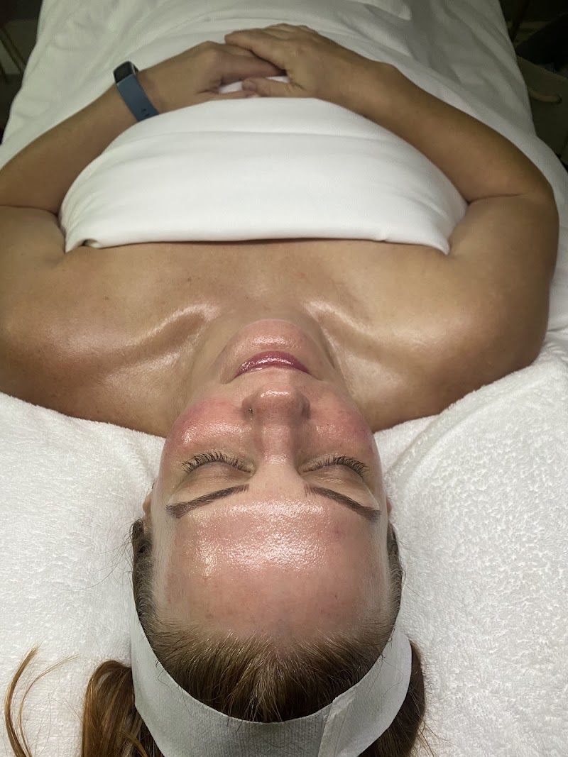 Emily Michelle Esthetics photo 4