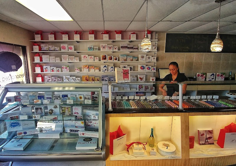 Noela Chocolate & Confections photo 4