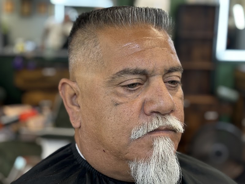 Marty's Barbershop photo 5