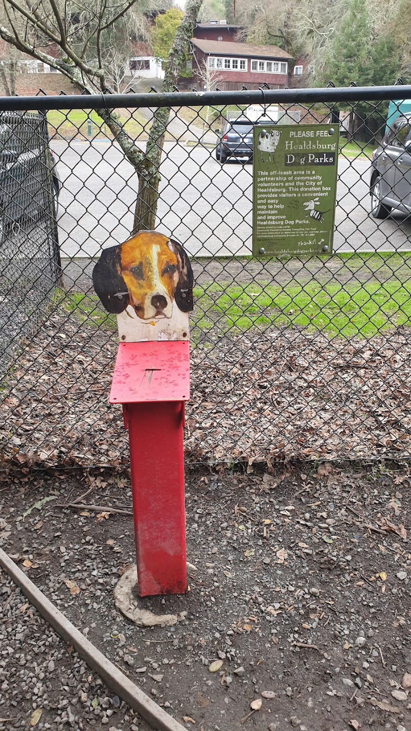 Villa Chanticleer Dog Park photo 5