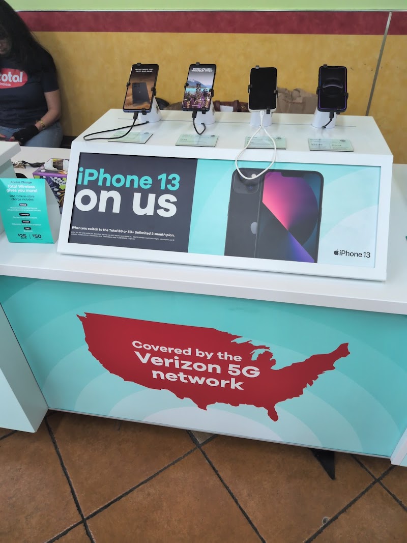 Total Wireless photo 4