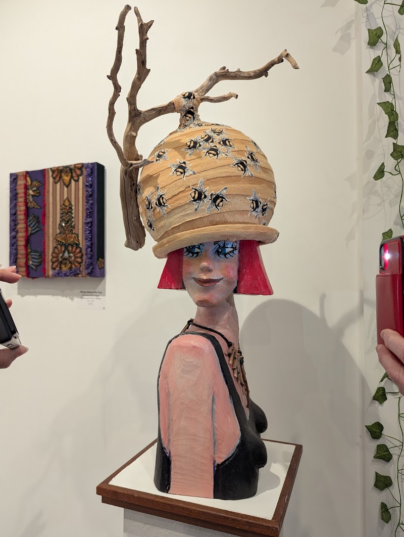 NY2CA Gallery photo 3