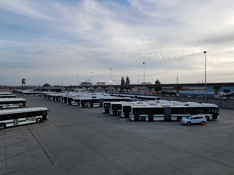 AC Transit Division 2 photo 2