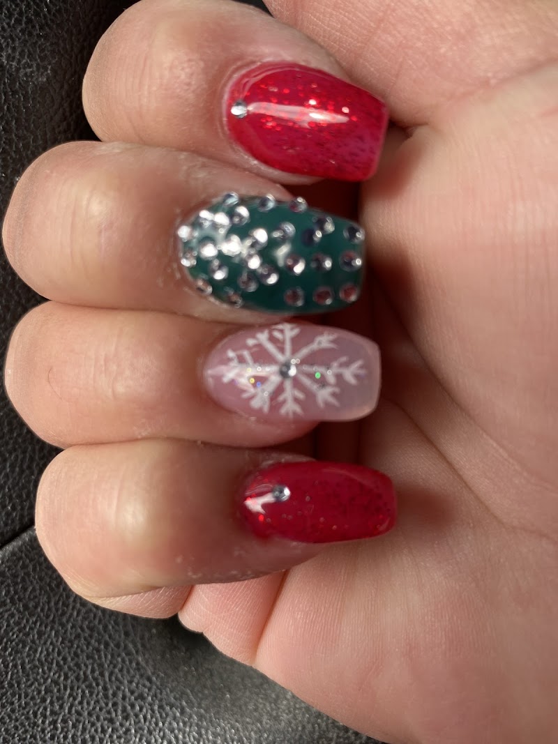 Diamond Nails & Spa photo 2