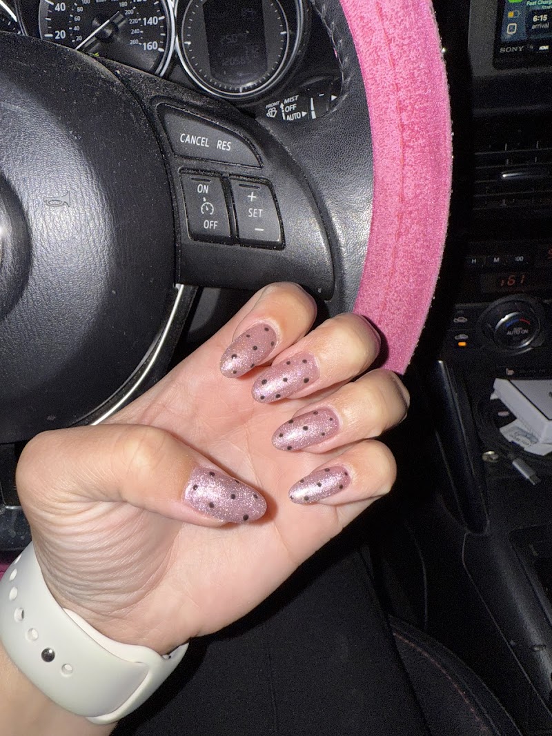Diamond Nails & Spa photo 4