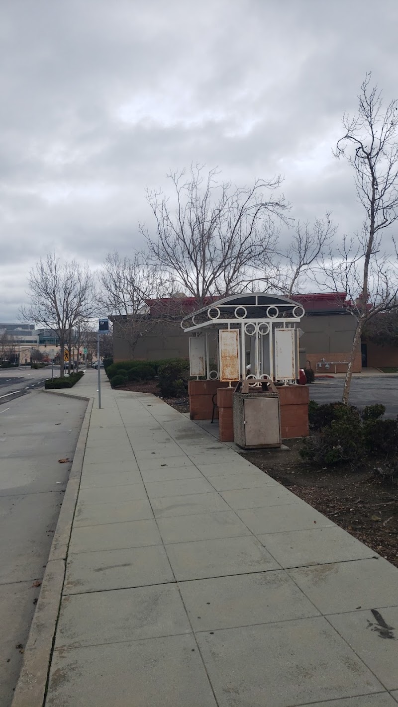 Bridgepointe Pkwy & Chess Dr (PM Only) photo 3