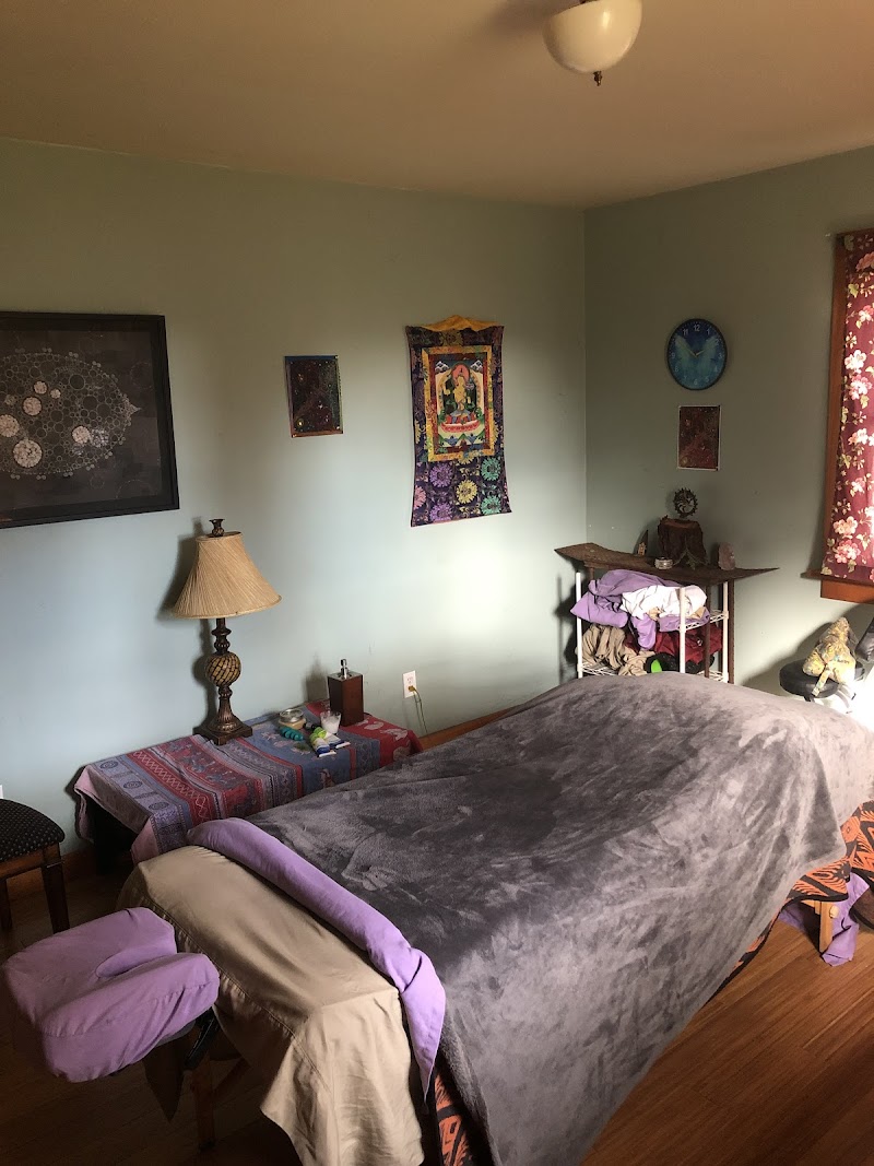 Thriving Oak Wellness: Massage and Psychotherapy photo 2