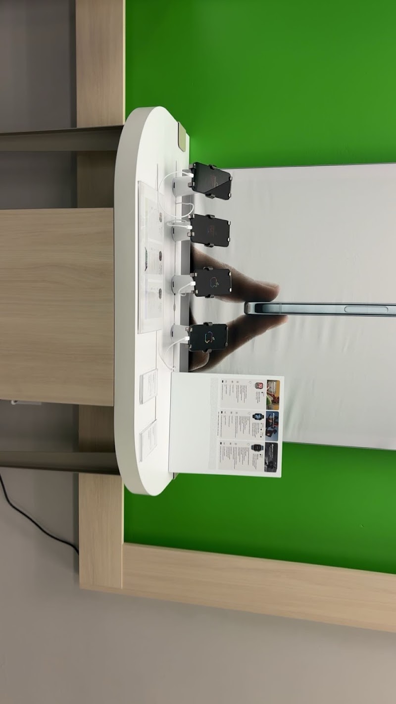 Cricket Wireless Authorized Retailer photo 4