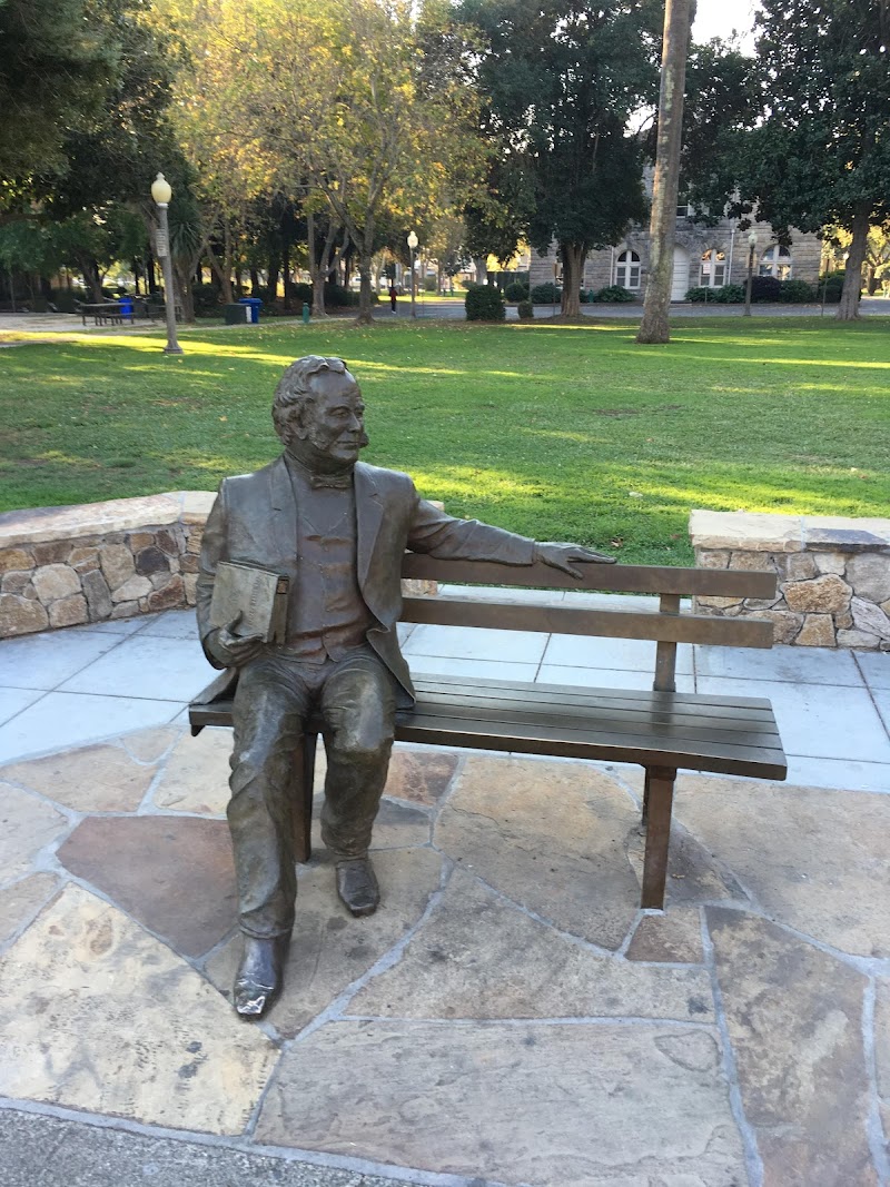 Photo of GENERAL MARIANO GUADALUPE VALLEJO MONUMENT