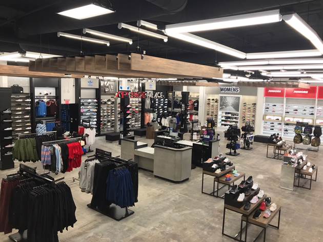 Shoe Palace photo 2