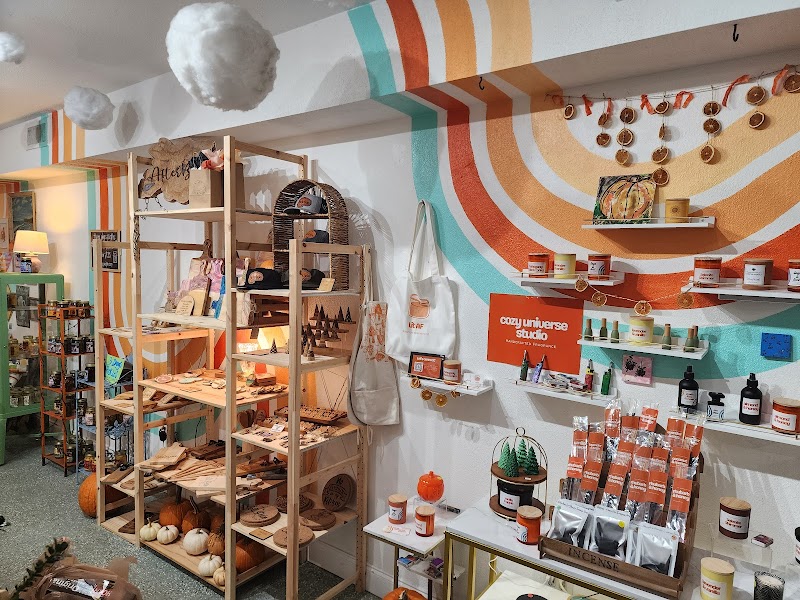Daydream Shop & Maker Space photo 5