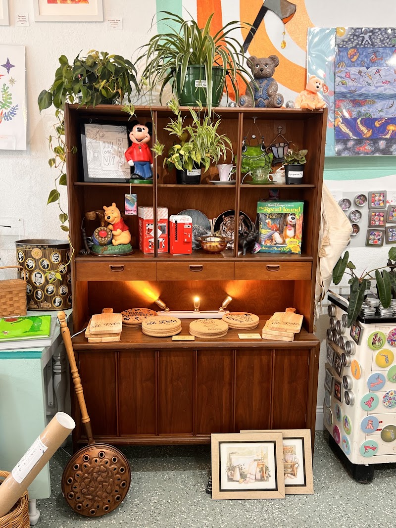 Daydream Shop & Maker Space photo 4