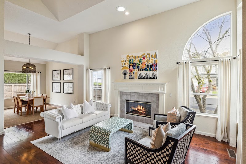 Christen Hamilton Realtor | Compass DRE #01437477 photo 3